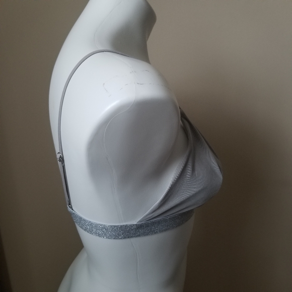 Bralette - Picture 2 of 3